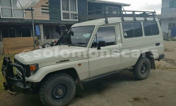 Buy Used Toyota Land Cruiser Other Car in Taro Island in Choiseul Buy Used Toyota Land Cruiser Other Car in Taro Island in Choiseul