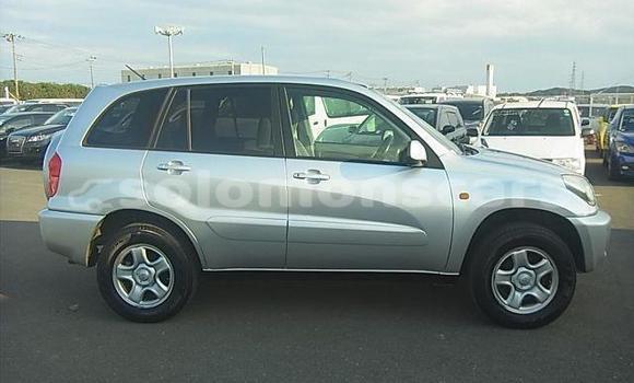 Acheter Occasion Voiture Toyota RAV4 Gris à Honiara, Guadalcanal Acheter Occasion Voiture Toyota RAV4 Gris à Honiara, Guadalcanal