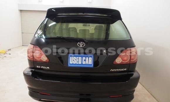 Acheter Occasion Voiture Toyota Harrier Noir à Honiara, Guadalcanal Acheter Occasion Voiture Toyota Harrier Noir à Honiara, Guadalcanal