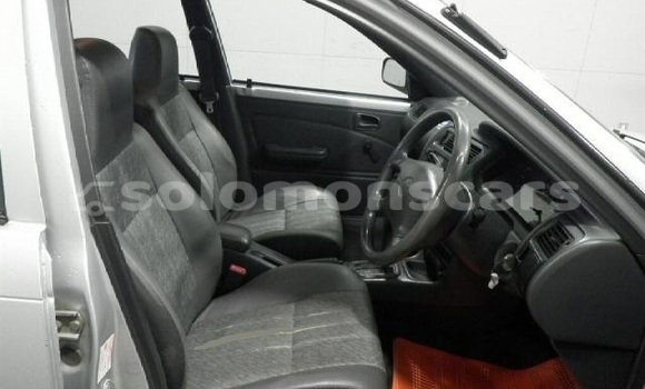 Acheter Occasion Voiture Toyota Corolla Verso Gris à Honiara, Guadalcanal Acheter Occasion Voiture Toyota Corolla Verso Gris à Honiara, Guadalcanal