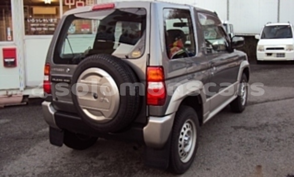 Acheter Occasion Voiture Mitsubishi Pajero Mini Vert à Honiara, Guadalcanal Acheter Occasion Voiture Mitsubishi Pajero Mini Vert à Honiara, Guadalcanal
