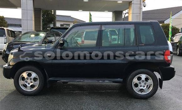 Acheter Occasion Voiture Mitsubishi Pajero iO Noir à Honiara, Guadalcanal Acheter Occasion Voiture Mitsubishi Pajero iO Noir à Honiara, Guadalcanal