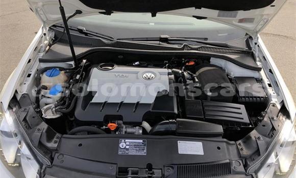 Acheter Import Voiture Volkswagen Golf Blanc à Honiara, Guadalcanal Acheter Import Voiture Volkswagen Golf Blanc à Honiara, Guadalcanal