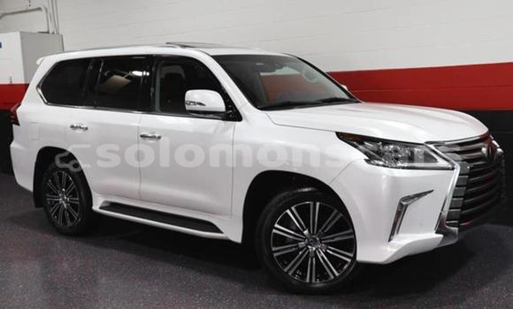 Acheter Occasion Voiture Lexus LX 570 Blanc à Barora Island, Isabel