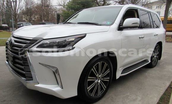 Acheter Occasion Voiture Lexus LX 570 Blanc à Tulagi, Central