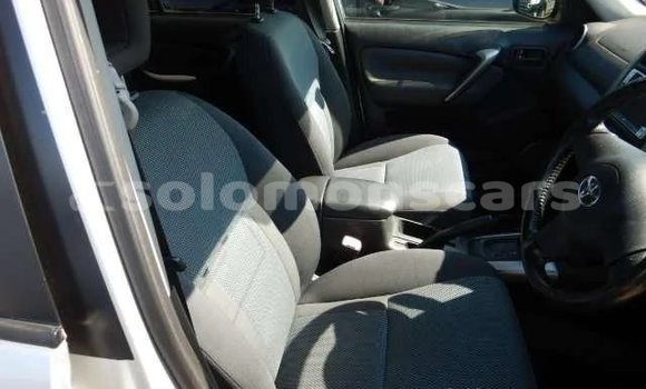 Buy Used Toyota RAV4 Silver Car in Honiara in Guadalcanal Buy Used Toyota RAV4 Silver Car in Honiara in Guadalcanal