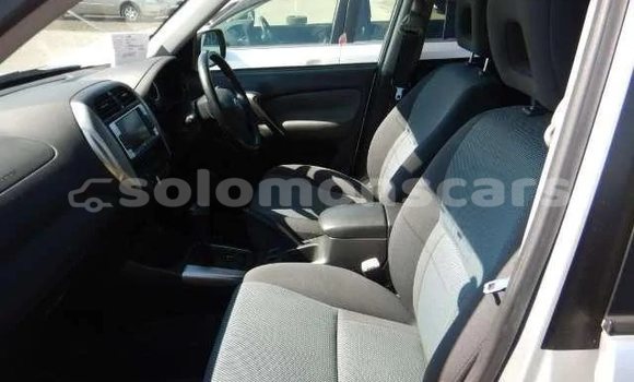 Buy Used Toyota RAV4 Silver Car in Honiara in Guadalcanal Buy Used Toyota RAV4 Silver Car in Honiara in Guadalcanal