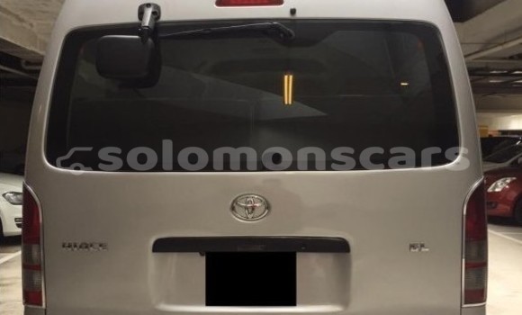 Buy Used Toyota Hiace Silver Car in Honiara in Guadalcanal Buy Used Toyota Hiace Silver Car in Honiara in Guadalcanal