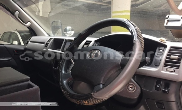 Buy Used Toyota Hiace Silver Car in Honiara in Guadalcanal Buy Used Toyota Hiace Silver Car in Honiara in Guadalcanal