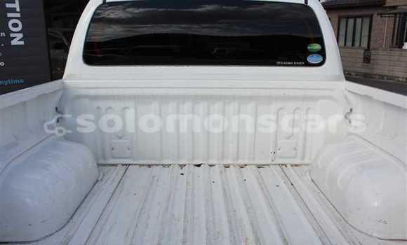 Buy Used Toyota Hilux White Car in Buala in Isabel Buy Used Toyota Hilux White Car in Buala in Isabel