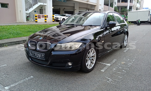 Acheter Occasion Voiture BMW 3–Series Noir à Honiara, Guadalcanal Acheter Occasion Voiture BMW 3–Series Noir à Honiara, Guadalcanal