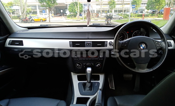 Acheter Occasion Voiture BMW 3–Series Noir à Honiara, Guadalcanal Acheter Occasion Voiture BMW 3–Series Noir à Honiara, Guadalcanal