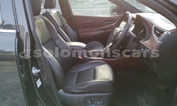 Acheter Import Voiture Toyota Harrier Marron à Honiara, Guadalcanal Acheter Import Voiture Toyota Harrier Marron à Honiara, Guadalcanal