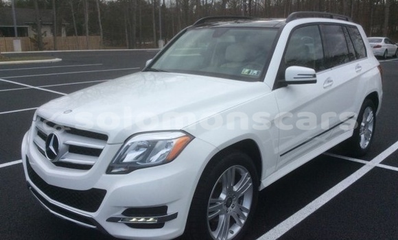 Acheter Occasion Voiture Mercedes‒Benz GLK–Class Blanc à Baghare, Makira-Ulawa 