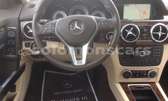 Buy Used Mercedes‒Benz GLK–Class White Car in Baghare in Makira-Ulawa Buy Used Mercedes‒Benz GLK–Class White Car in Baghare in Makira-Ulawa