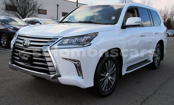 Acheter Occasion Voiture Lexus LX 570 Blanc à Barora Island, Isabel