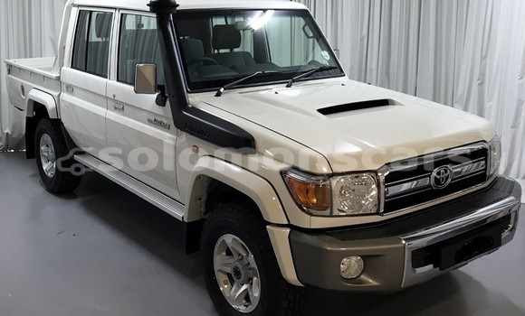 Buy Used Toyota Land Cruiser White Car in Buala in Isabel Buy Used Toyota Land Cruiser White Car in Buala in Isabel