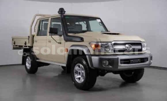 Buy Used Toyota Land Cruiser White Car in Honiara in Guadalcanal Buy Used Toyota Land Cruiser White Car in Honiara in Guadalcanal