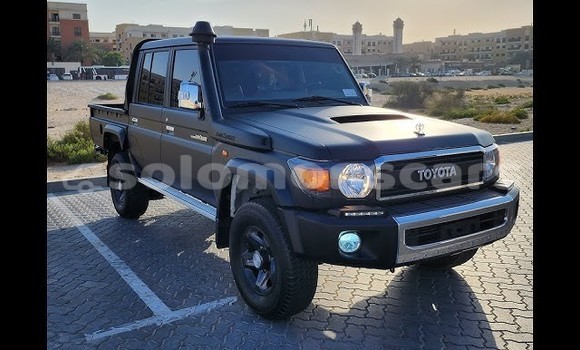 Buy Used Toyota Land Cruiser White Car in Honiara in Guadalcanal Buy Used Toyota Land Cruiser White Car in Honiara in Guadalcanal