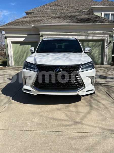 Big with watermark lexus lx 570 isabel baolo 1138