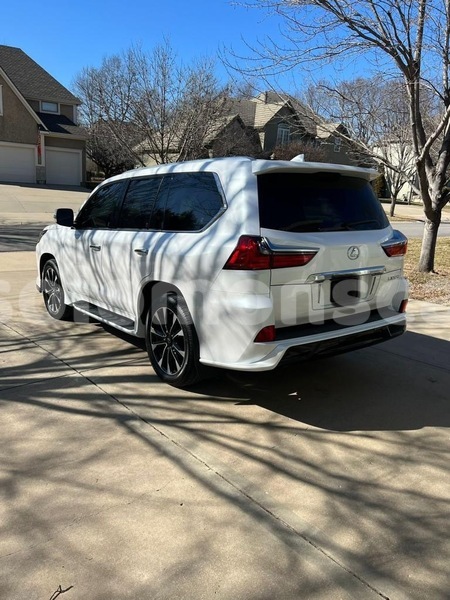 Big with watermark lexus lx 570 isabel baolo 1138