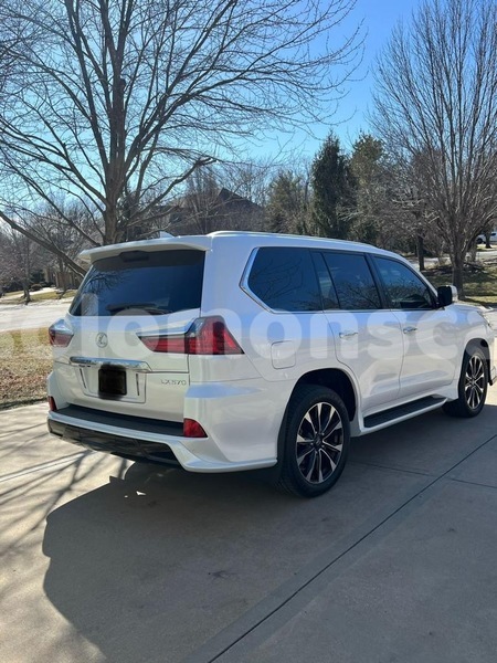 Big with watermark lexus lx 570 isabel baolo 1138