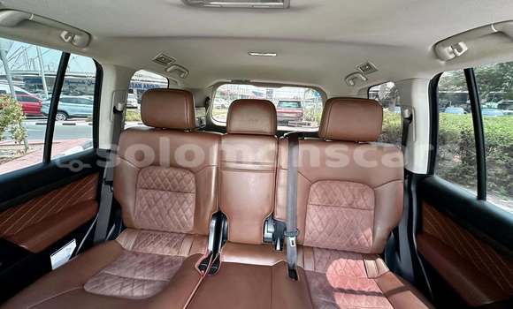 Buy Used Toyota Land Cruiser White Car in Tulagi in Central Buy Used Toyota Land Cruiser White Car in Tulagi in Central