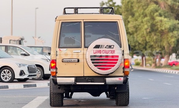 Buy Import Toyota Land Cruiser Beige Car in Honiara in Guadalcanal Buy Import Toyota Land Cruiser Beige Car in Honiara in Guadalcanal