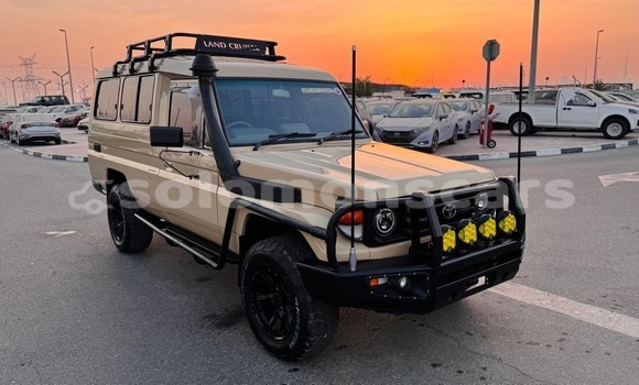 Buy Import Toyota Land Cruiser Beige Car in Honiara in Guadalcanal Buy Import Toyota Land Cruiser Beige Car in Honiara in Guadalcanal