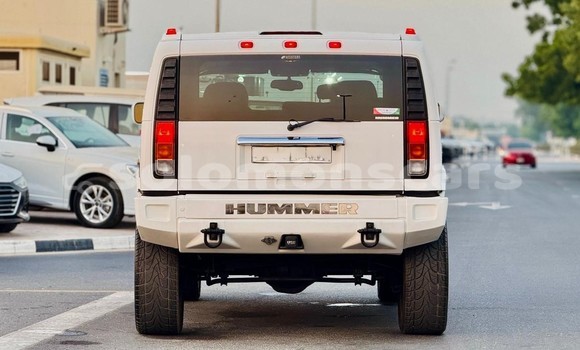 Buy Import Hummer H2 White Car in Honiara in Guadalcanal Buy Import Hummer H2 White Car in Honiara in Guadalcanal