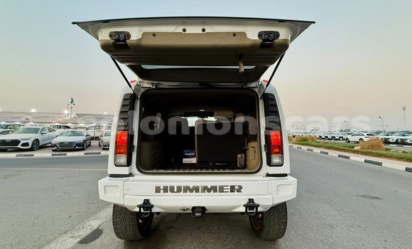 Buy Import Hummer H2 White Car in Honiara in Guadalcanal Buy Import Hummer H2 White Car in Honiara in Guadalcanal