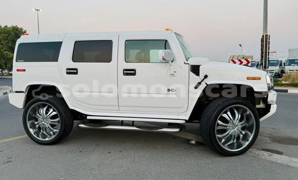 Buy Import Hummer H2 White Car in Honiara in Guadalcanal Buy Import Hummer H2 White Car in Honiara in Guadalcanal