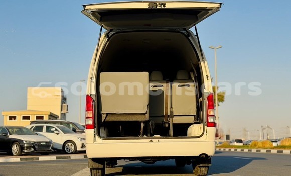 Buy Import Toyota Hiace White Car in Honiara in Guadalcanal Buy Import Toyota Hiace White Car in Honiara in Guadalcanal
