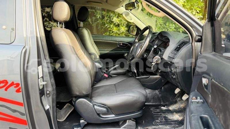 Big with watermark toyota hiluxe vigo guadalcanal honiara 1156