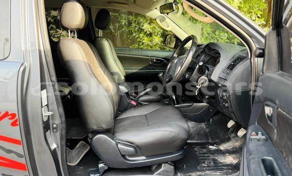 Buy Import Toyota Hiluxe VIGO Other Car in Honiara in Guadalcanal Buy Import Toyota Hiluxe VIGO Other Car in Honiara in Guadalcanal