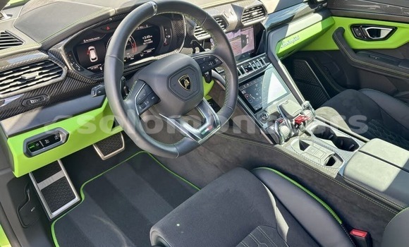 Buy Used Lamborghini Urus Green Car in Barora Island in Isabel Buy Used Lamborghini Urus Green Car in Barora Island in Isabel