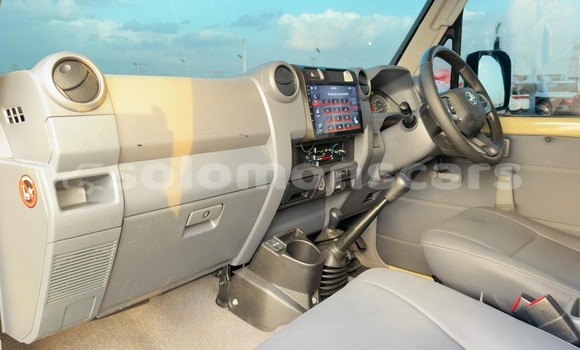 Buy Import Toyota Land Cruiser Beige Car in Honiara in Guadalcanal Buy Import Toyota Land Cruiser Beige Car in Honiara in Guadalcanal