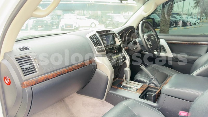 Big with watermark toyota land cruiser guadalcanal honiara 1167