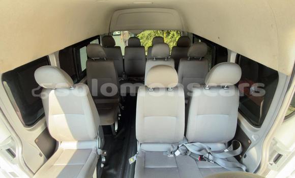 Buy Used Toyota Hiace Silver Car in Honiara in Guadalcanal Buy Used Toyota Hiace Silver Car in Honiara in Guadalcanal