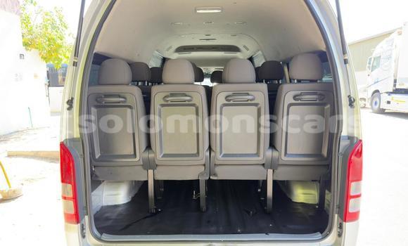 Buy Used Toyota Hiace Silver Car in Honiara in Guadalcanal Buy Used Toyota Hiace Silver Car in Honiara in Guadalcanal