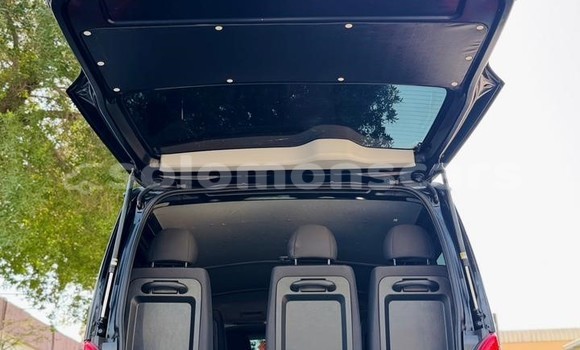 Buy Used Toyota Hiace Black Car in Honiara in Guadalcanal Buy Used Toyota Hiace Black Car in Honiara in Guadalcanal