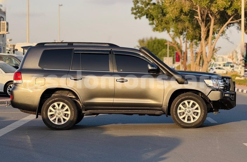 Big with watermark toyota land cruiser guadalcanal honiara 1174