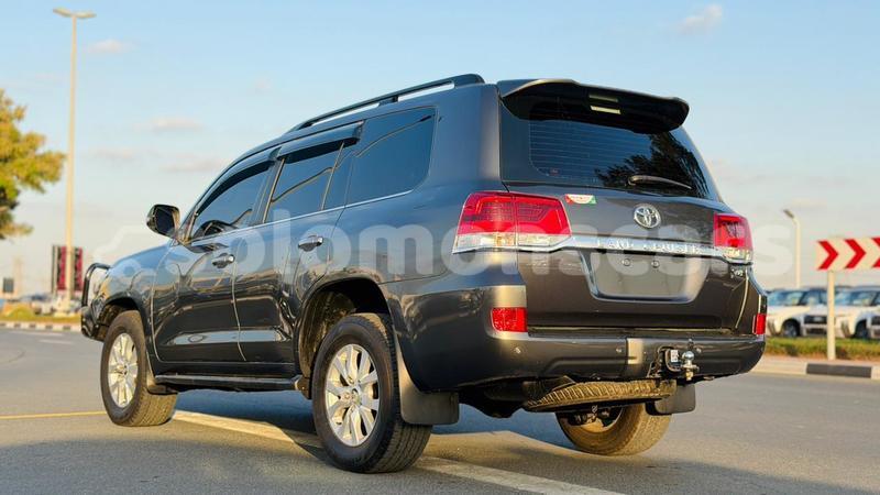 Big with watermark toyota land cruiser guadalcanal honiara 1174