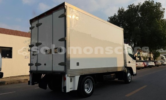 Buy Used Mitsubishi Van White Truck in Honiara in Guadalcanal Buy Used Mitsubishi Van White Truck in Honiara in Guadalcanal