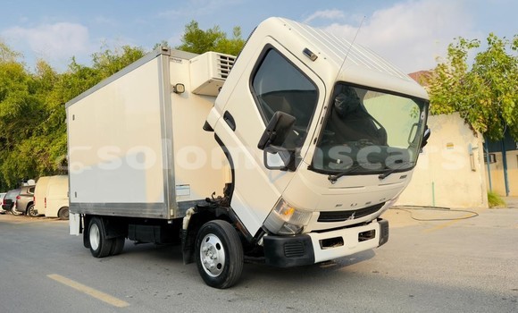 Buy Used Mitsubishi Van White Truck in Honiara in Guadalcanal Buy Used Mitsubishi Van White Truck in Honiara in Guadalcanal