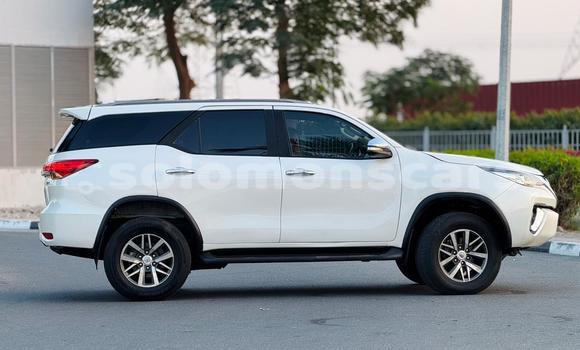 Buy Used Toyota Fortuner White Car in Honiara in Guadalcanal Buy Used Toyota Fortuner White Car in Honiara in Guadalcanal