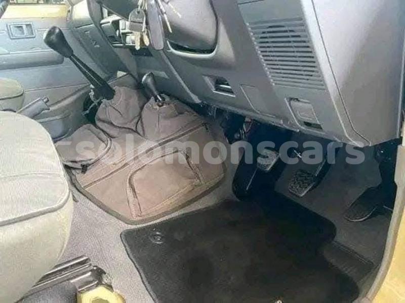 Big with watermark toyota land cruiser western gizo 1193