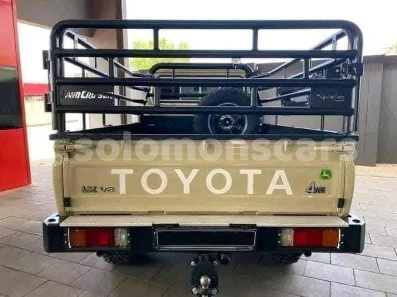 Big with watermark toyota land cruiser western gizo 1193
