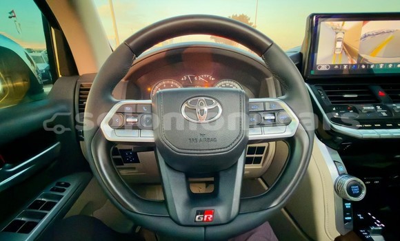 Buy Used Toyota Land Cruiser Black Car in Honiara in Guadalcanal Buy Used Toyota Land Cruiser Black Car in Honiara in Guadalcanal