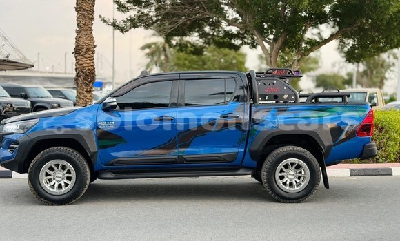 Buy Used Toyota Hilux Blue Car in Honiara in Guadalcanal Buy Used Toyota Hilux Blue Car in Honiara in Guadalcanal